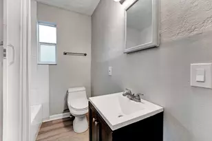 172 W 15th St, Riviera Beach, FL 33404 - Photo 8