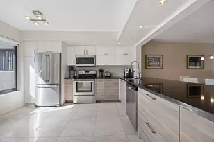 5659 Fairway Park Dr, Boynton Beach, FL 33437 - Photo 6