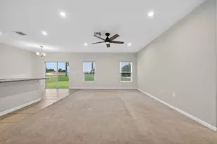 136 Dabou Loop, Belle Glade, FL 33430 - Photo 4