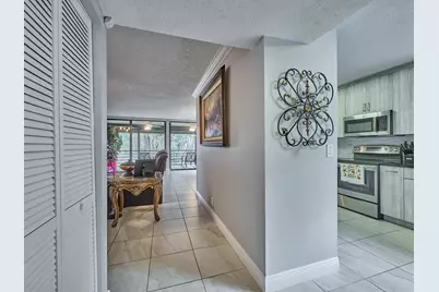 11262 Green Lake Drive, Unit #204, Boynton Beach, FL 33437 - Photo 10