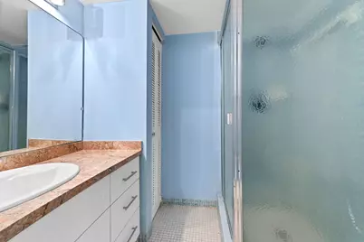 5190 E Sabal Palm Boulevard, Unit #104, Tamarac, FL 33319 - Photo 12