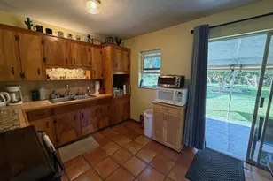 813 Burch Dr, West Palm Beach, FL 33415 - Photo 14