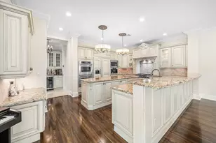 398 NE 7th St, Boca Raton, FL 33432 - Photo 18