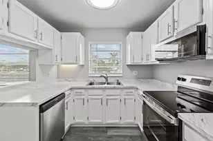 8 Vis Gdns Trl, Vero Beach, FL 32962 - Photo 1