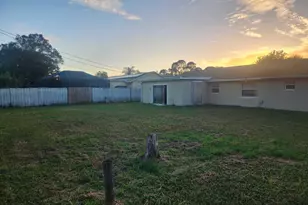 1197 SW Heather St, Port Saint Lucie, FL 34953 - Photo 20