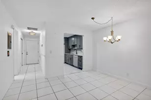 13942 Via Flora Unit, Delray Beach, FL 33484 - Photo 10