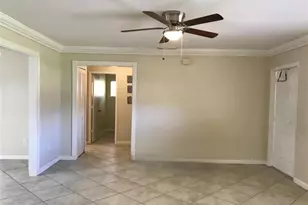 2292 SE Holland St, Port Saint Lucie, FL 34952 - Photo 2