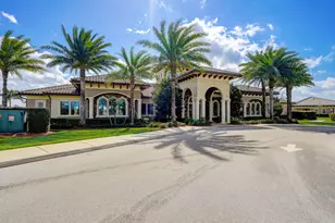 837 SE Courances Dr, Port Saint Lucie, FL 34984 - Photo 16