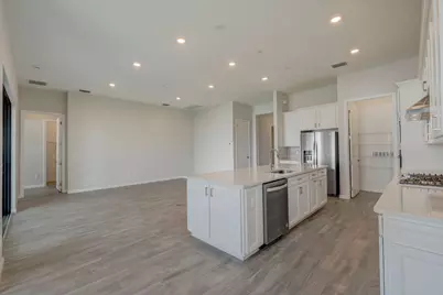 837 SE Courances Drive, Port Saint Lucie, FL 34984 - Photo 4