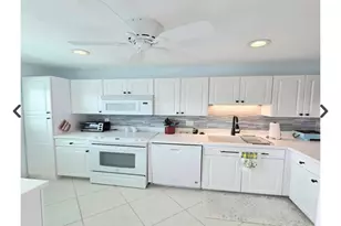 1225 Carlton Ct, Fort Pierce, FL 34949 - Photo 2