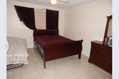 225 Bonnie Boulevard, Unit #204, Palm Springs, FL 33461 - Photo 8