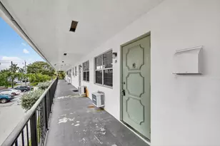 1406 Barton Rd, Lake Worth Beach, FL 33460 - Photo 4