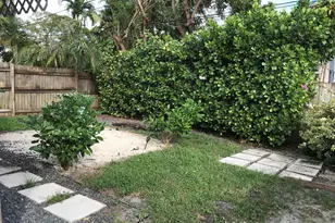 2858 N Dixie Hwy, Boca Raton, FL 33431 - Photo 14