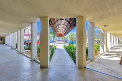 105 Paradise Harbour Boulevard, Unit #307, North Palm Beach, FL 33408 - Photo 16