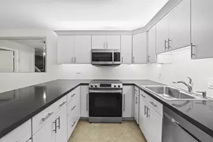 617 6th Ln, Palm Beach Gardens, FL 33418 - Photo 20