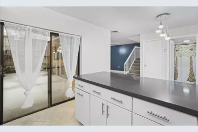 617 6th Lane, Palm Beach Gardens, FL 33418 - Photo 16