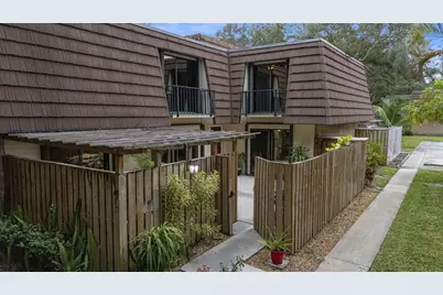 617 6th Lane, Palm Beach Gardens, FL 33418 - Photo 4