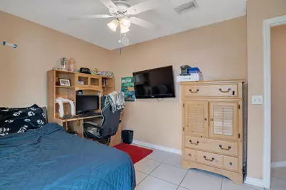 426 15th Lane SW, Vero Beach, FL 32962 - Photo 22