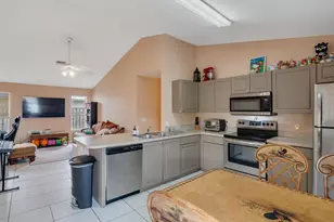 426 15th Ln SW, Vero Beach, FL 32962 - Photo 14