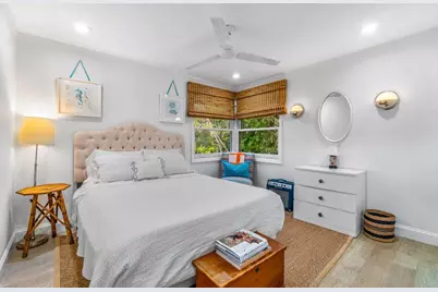 210 Debra Lane, Palm Beach, FL 33480 - Photo 10