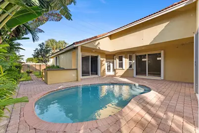 8085 Saw Palmetto Lane, Boynton Beach, FL 33436 - Photo 4