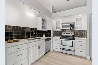 4105 NW 1st Court, Delray Beach, FL 33445 - Photo 14