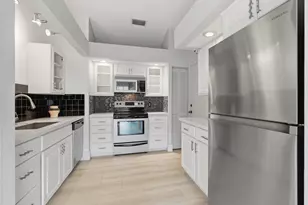 4105 NW 1st Ct, Delray Beach, FL 33445 - Photo 12