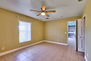 1407 SE Grapeland Ave, Port Saint Lucie, FL 34952 - Photo 10
