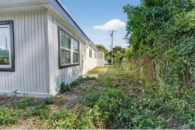 5909 Pinewood Avenue, West Palm Beach, FL 33407 - Photo 36