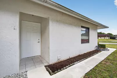 [Address not provided], West Palm Beach, FL 33415 - Photo 4