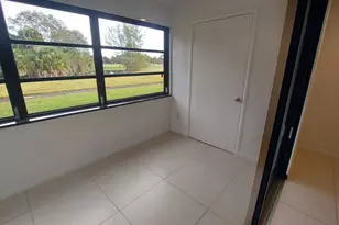 1203 Lakeview Dr E, Royal Palm Beach, FL 33411 - Photo 16