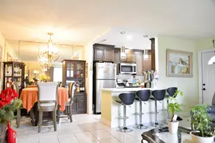 1027 S South Dr Unit, Delray Beach, FL 33445 - Photo 8