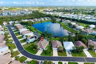 4668 SE Winter Haven Ct, Stuart, FL 34997 - Photo 4