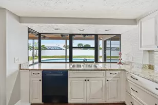 798 SE Thanksgiving Ave, Port Saint Lucie, FL 34984 - Photo 38