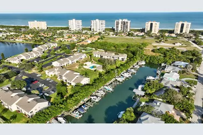 3207 S Lakeview Circle, Unit #6-203, Hutchinson Island, FL 34949 - Photo 38
