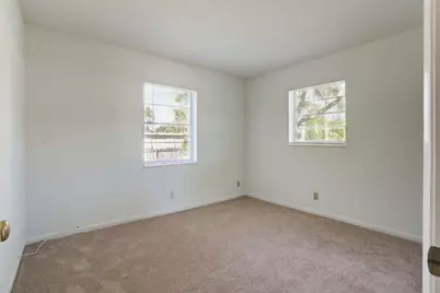 700 N Hepburn Avenue, Jupiter, FL 33458 - Photo 10