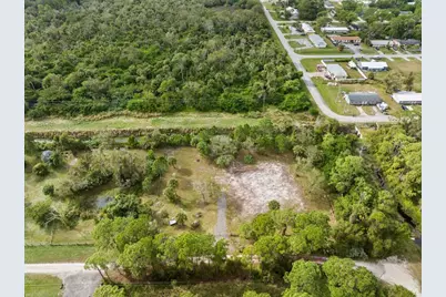 4911 Grovers Road, Fort Pierce, FL 34951 - Photo 10