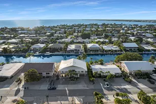 351 10th St, Key Colony Beach, FL 33051 - Photo 30