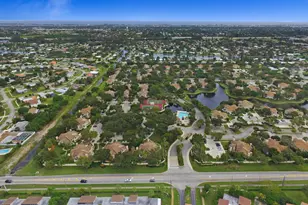 8140 Bridgewater Ct, Lake Clarke Shores, FL 33406 - Photo 12