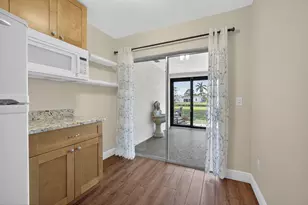 160 Ramblewood Cir, Royal Palm Beach, FL 33411 - Photo 12