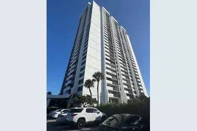 5600 N Flagler Drive, Unit #401, West Palm Beach, FL 33407 - Photo 1