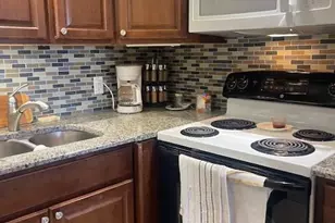 34 Hastings C, West Palm Beach, FL 33417 - Photo 6