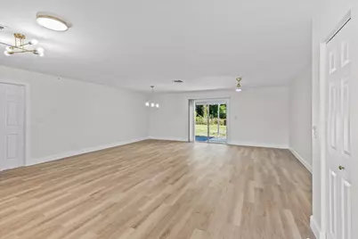 8379 SE Camellia Drive, Hobe Sound, FL 33455 - Photo 8