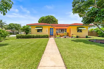 1802 Lake Osborne Drive, Lake Worth Beach, FL 33461 - Photo 1
