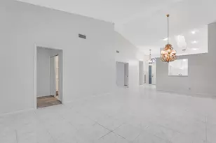 7043 Summer Tree Dr, Boynton Beach, FL 33437 - Photo 8