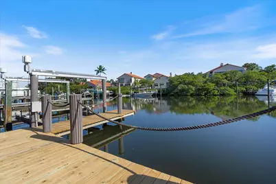 17036 Bay Street, Jupiter, FL 33477 - Photo 4