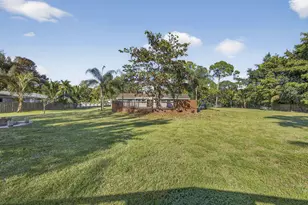 16318 E Glasgow Dr, The Acreage, FL 33470 - Photo 54