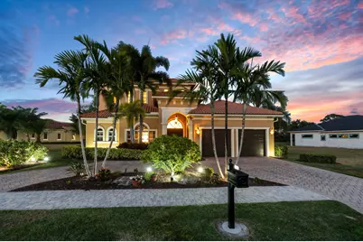 113 SE Via Verona, Port Saint Lucie, FL 34984 - Photo 2