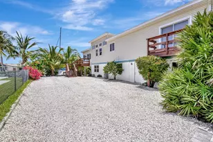 217 Marina Dr, Fort Pierce, FL 34949 - Photo 18