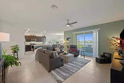 911 Bent Creek Drive, Fort Pierce, FL 34947 - Photo 8
